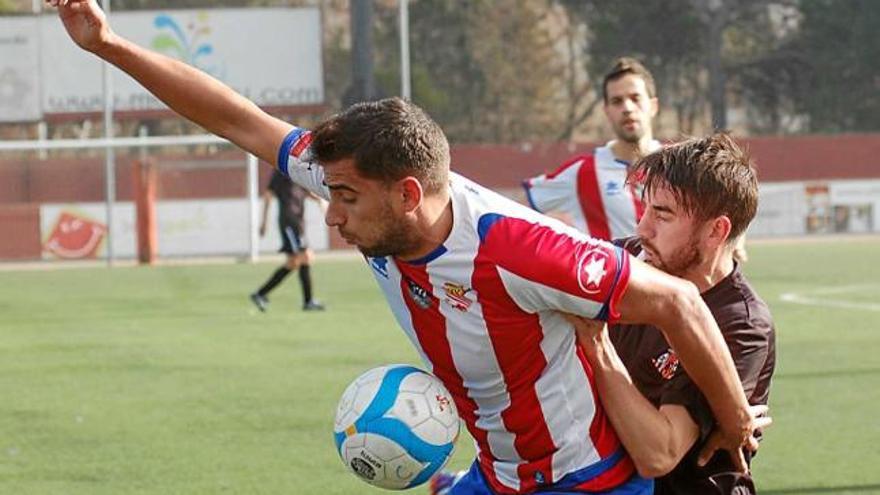 Javi Rebollo va ser expulsat abans d&#039;acabar la primera part