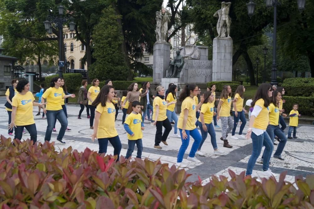 Flashmob para apoyar a la Asociación Galbán