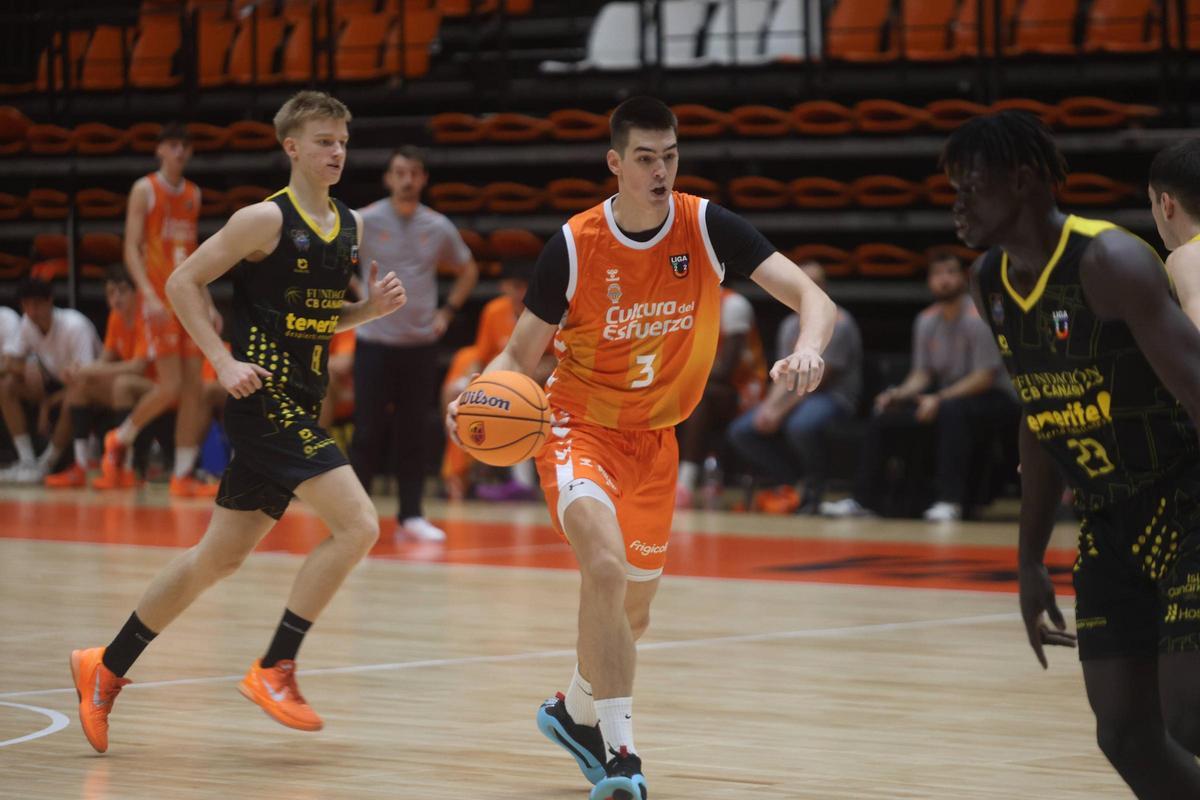 Nikola Dzepina, entre los más destacados de los taronja en los primeros dos partidos de la Liga U.