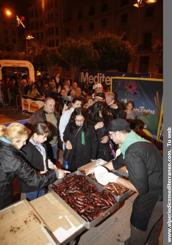 GALERÍA DE FOTOS - Éxito de la Barbacoa de ‘Mediterráneo’