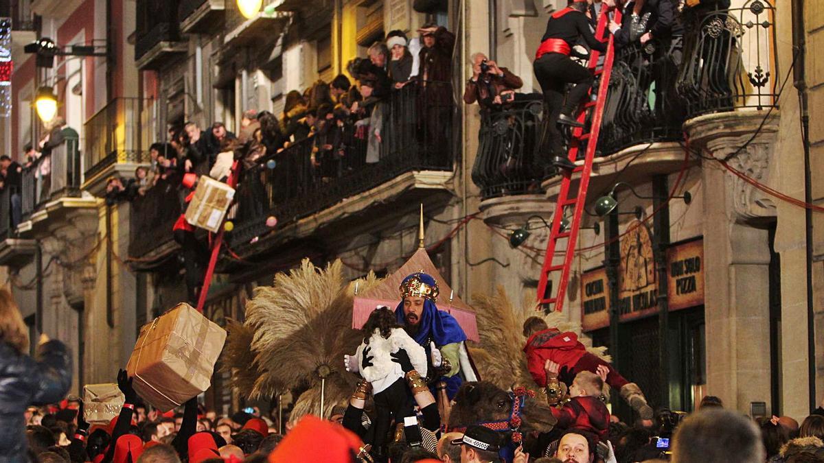 La Cabalgata de los Reyes Magos de Alcoy, una de las más antiguas de España, en 2020, antes de la pandemia.