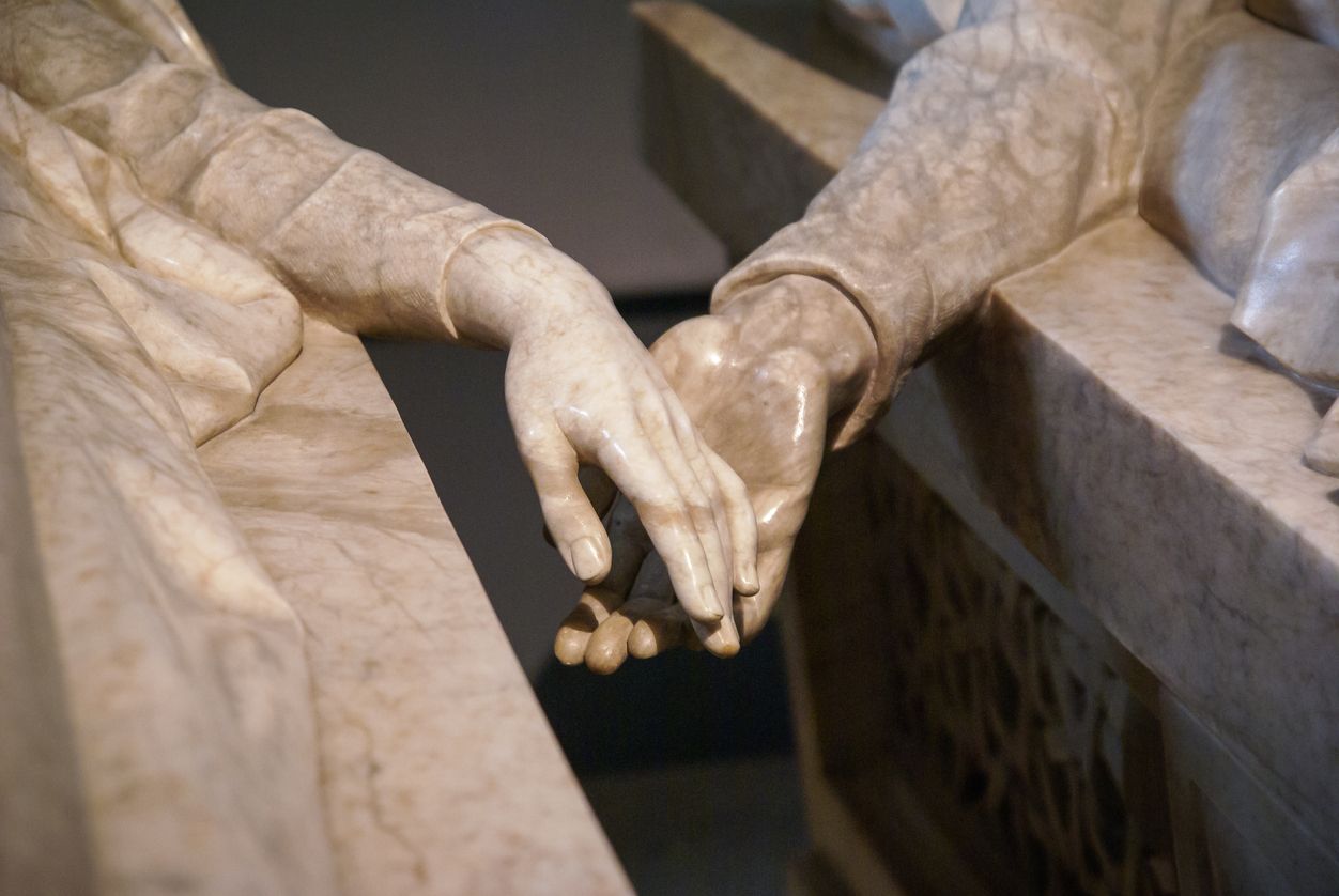 Las tumbas de los amnatespermanecen conectadas para toda la eternidad