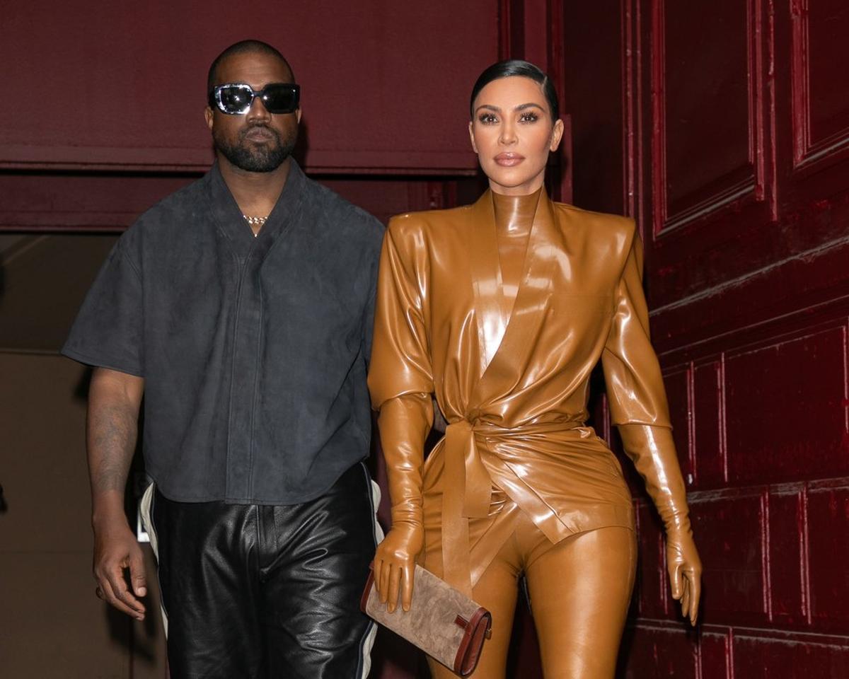 PARIS, FRANCE - MARCH 01: Kim Kardashian West and husband Kanye West leave K.West’s Sunday Service At Theatre Des Bouffes Du Nord - Paris Fashion Week Womenswear Fall/Winter 2020/2021 on March 01, 2020 in Paris, France. (Photo by Marc Piasecki/WireImage)