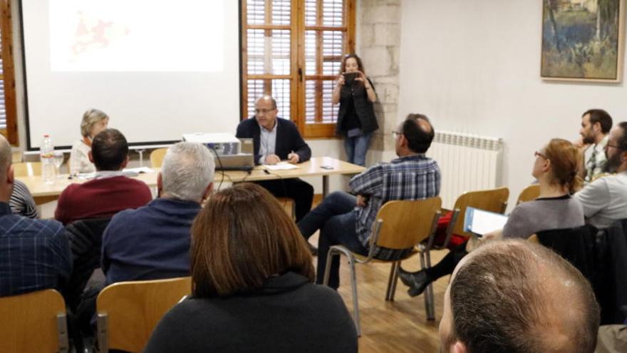 Pla general de la sala del Consorci del Moianès on s&#039;ha presentat l&#039;estudi .