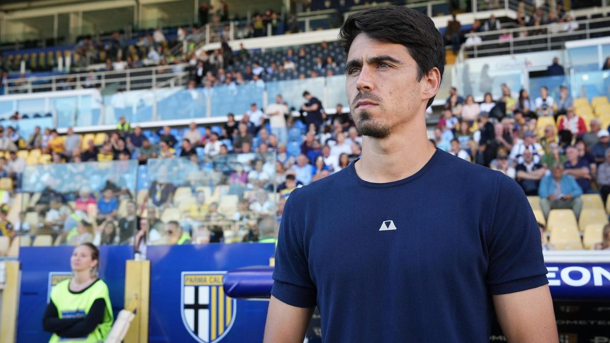 PARMA'DA SÜRPRİZ AYRILIK: CARLOS CUESTA İLE YOLLAR AYRILDI