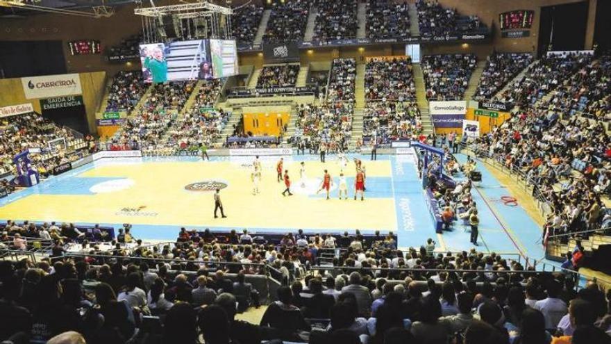 Partido del Obradoiro en el Multiusos Fontes do Sar con un gran ambiente en las gradas