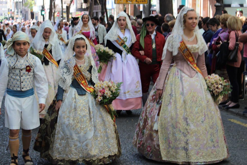 San Vicente Ferrer: primera "Gala Fallera" del curso 17-18