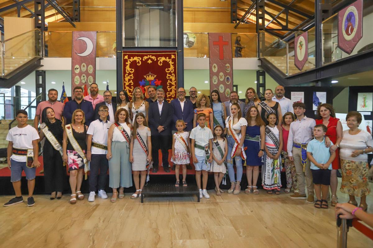 Recepción de cargos festeros Moros y Cristianos de Orihuela Recepción de cargos festeros Moros y Cristianos de Orihuela