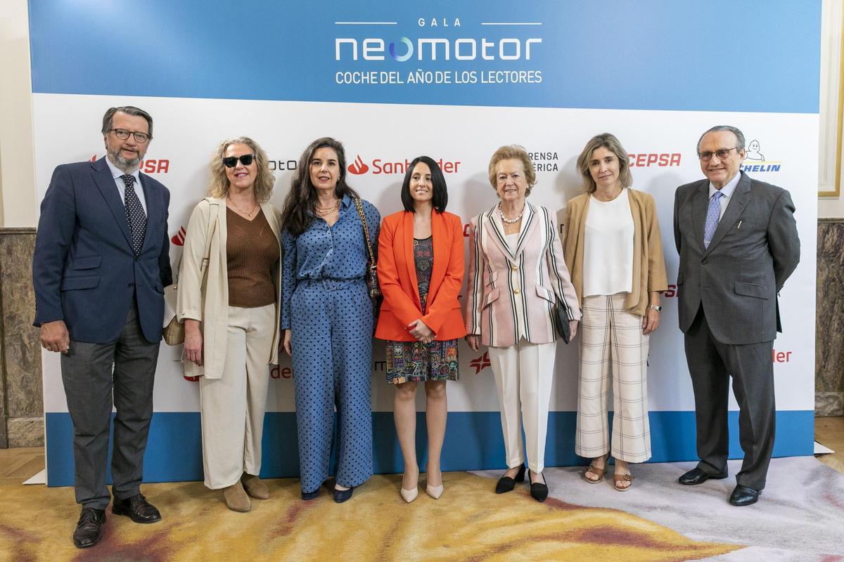 Invitados de sector de la automoción a la Gala Neomotor 2024 Invitados de sector de la automoción a la Gala Neomotor 2024