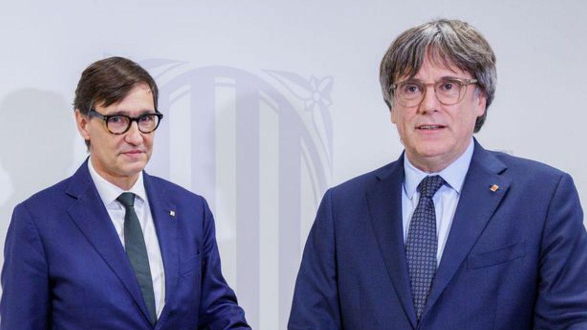Puigdemont acusa a Illa de querer una Catalunya "sometida" y donde solo el castellano sea "obligatorio"