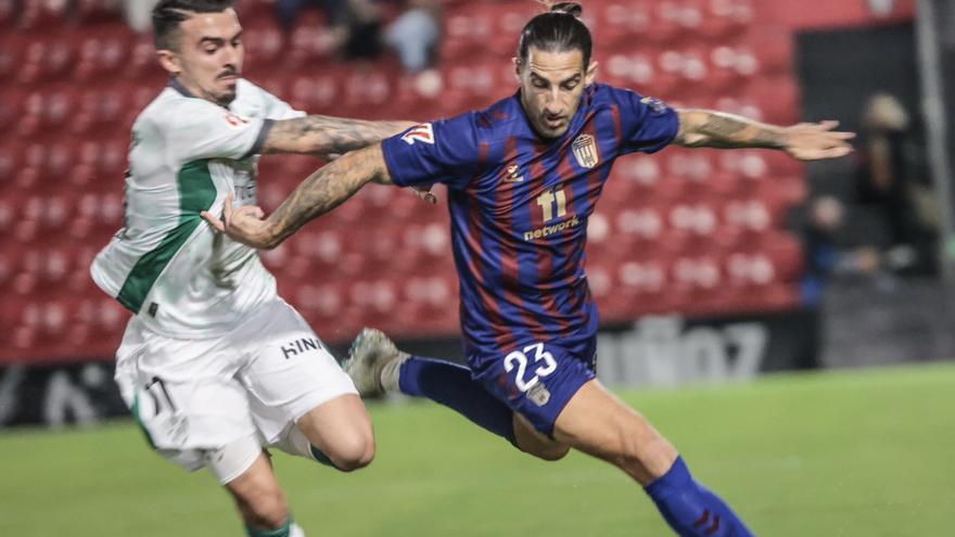 El 1-0 del Eldense en el Eldense 2 - 1 Huesca de la jornada 13 de ...