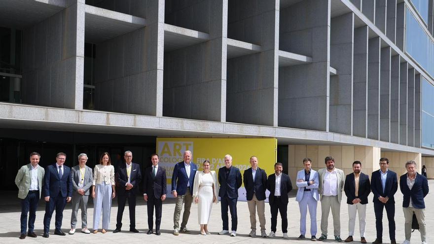 s visitan la feria de arte contemporáneo Art Cologne Palma