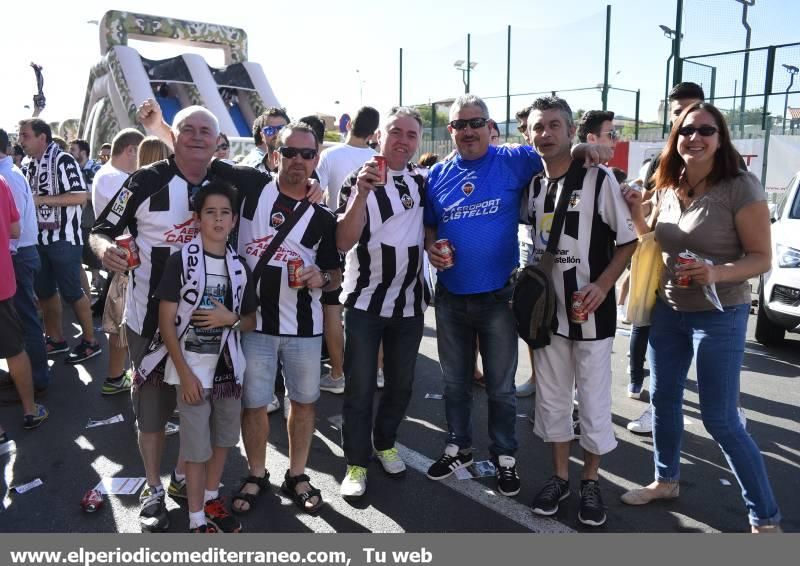 La afición del CD Castellón llena Castalia