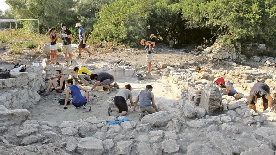 Descubren un tramo de muralla de época romana en Montuïri