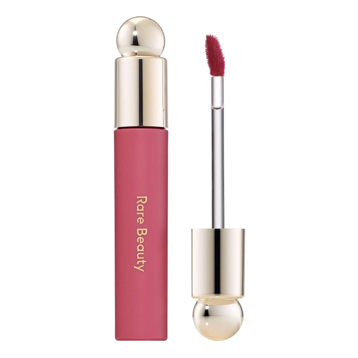 Aceite labial con color de Rare Beauty