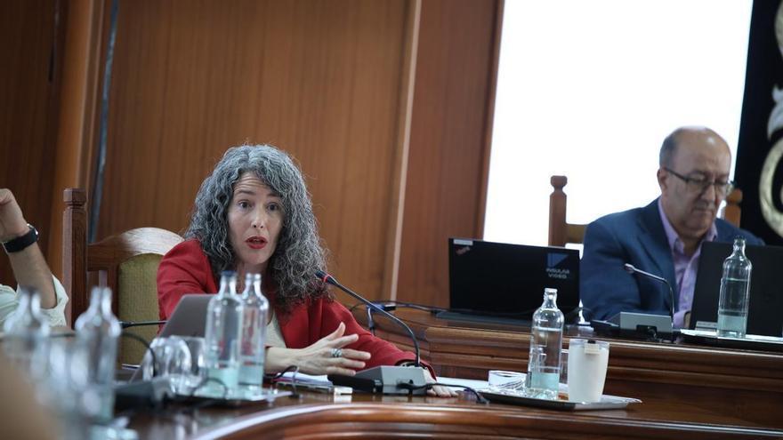 El PSOE exige la dimisión de Marciano Acuña tras las denuncias sobre las residencias de Amavir en Lanzarote