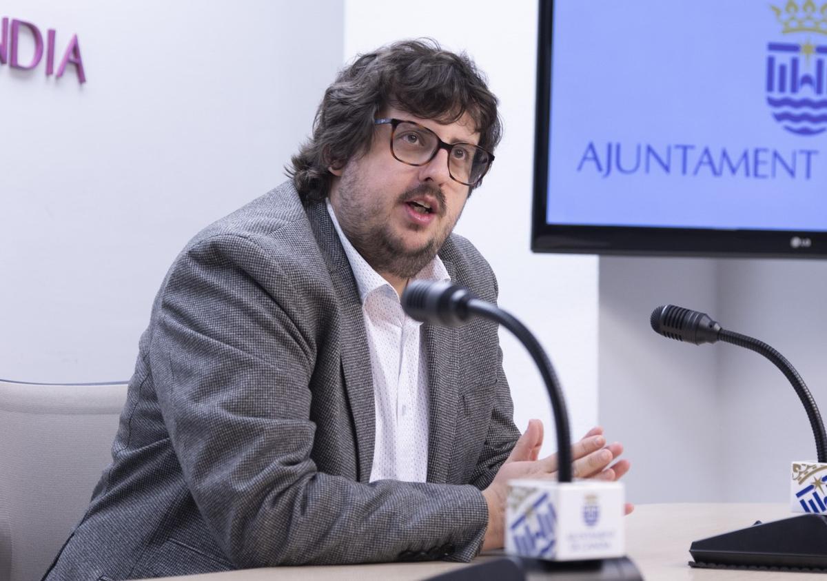 Adrián Vila.