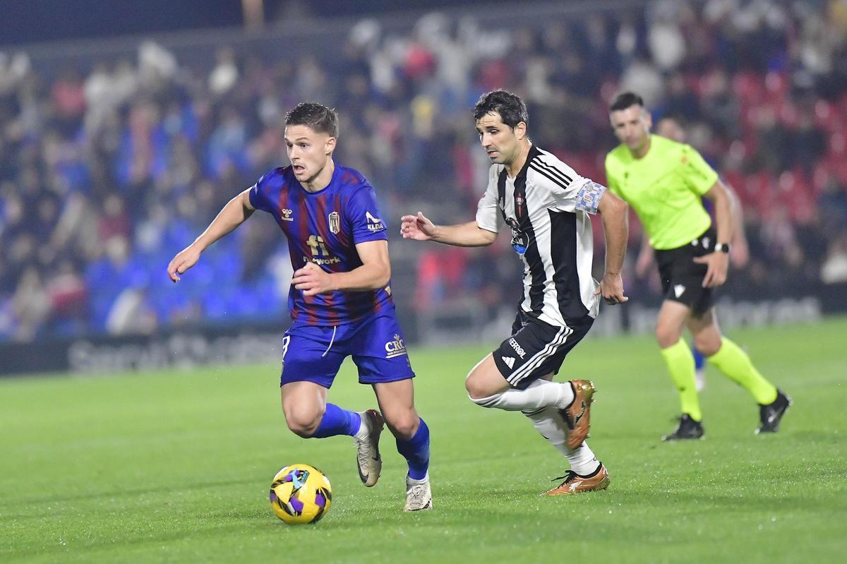 Eldense-Racing de Ferrol: El VAR dictamina las tablas (0-0)