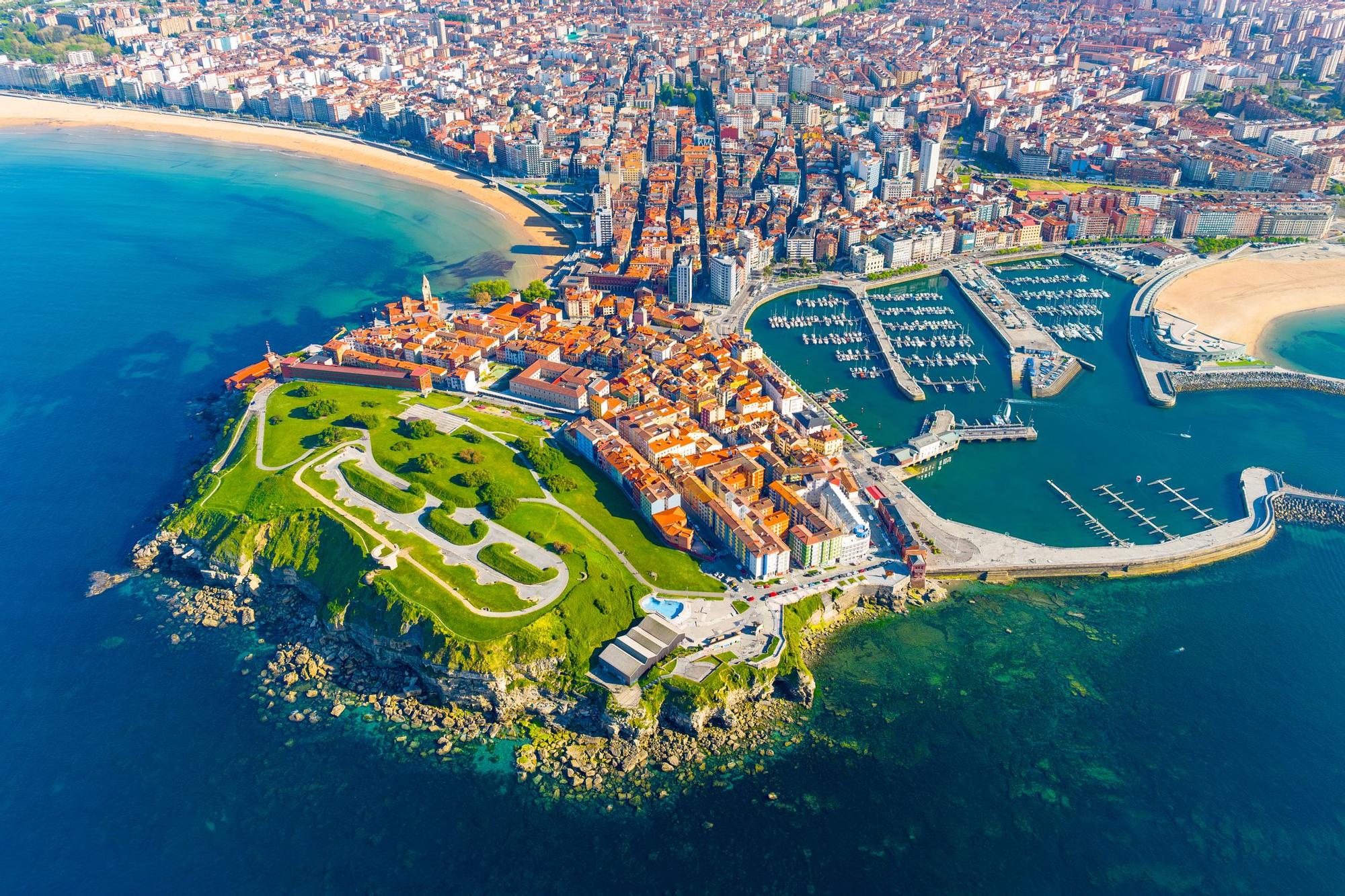 Vista aérea de Gijón, Asturias