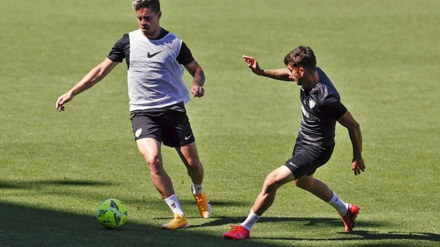 El equipo entrenará esta mañana y después viajará hacia Asturias para el partido de este lunes a las 19:00 horas