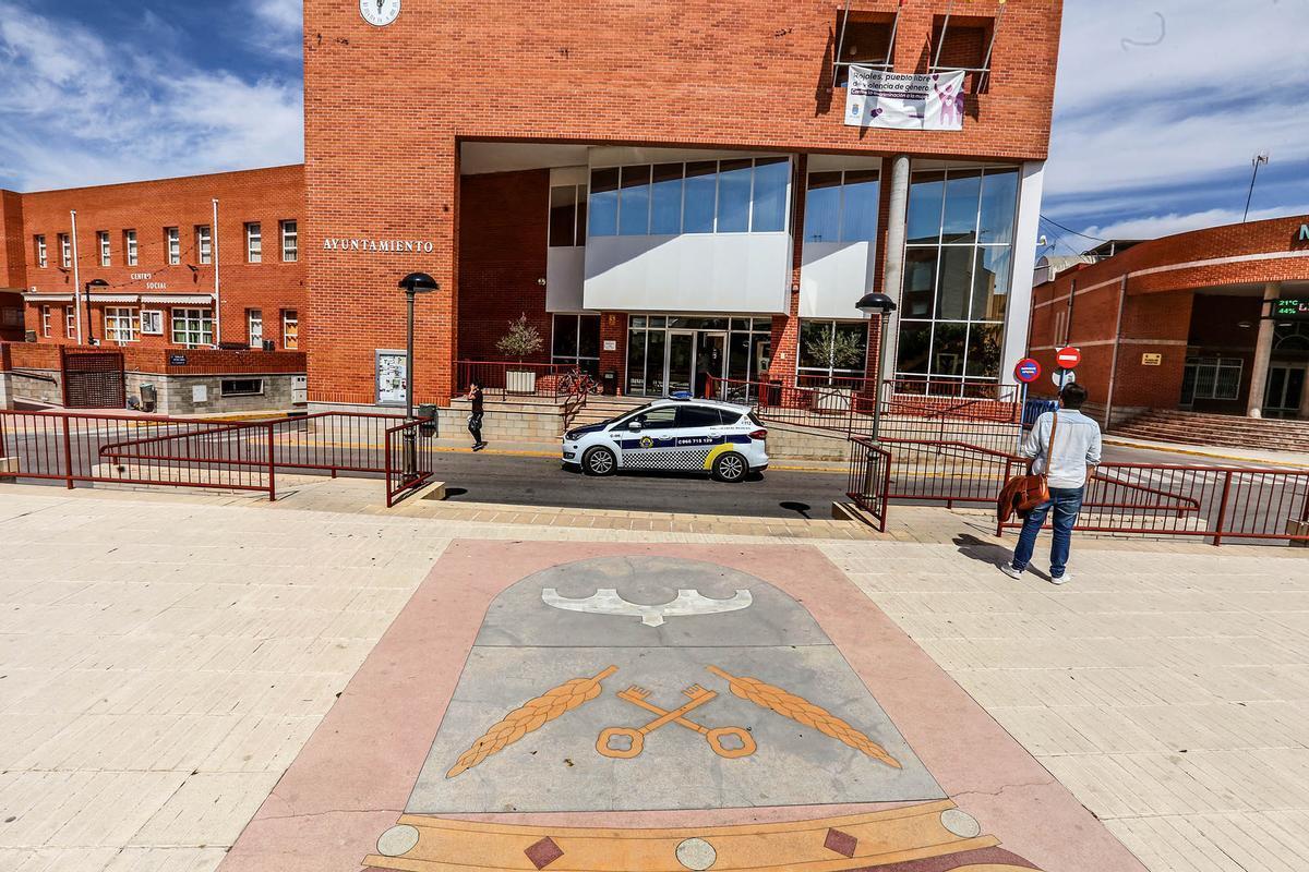 Fachada principal del Ayuntamiento de Rojales