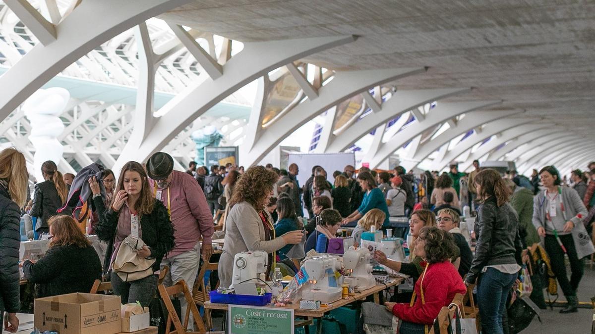 Alquiler máquinas de coser por horas