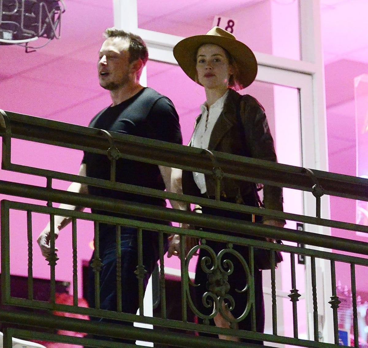 Elon Musk y Amber Heard pillados juntos