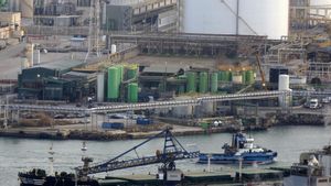 El fiscal acusa una empresa de contaminar les aigües del Port de Barcelona