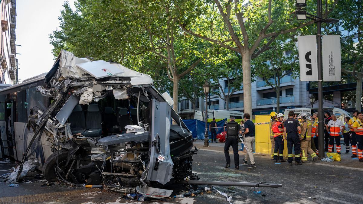 La conductora del autobús accidentado en Lleida hacía poco que trabajaba en la empresa y había sido advertida por exceso de velocidad
