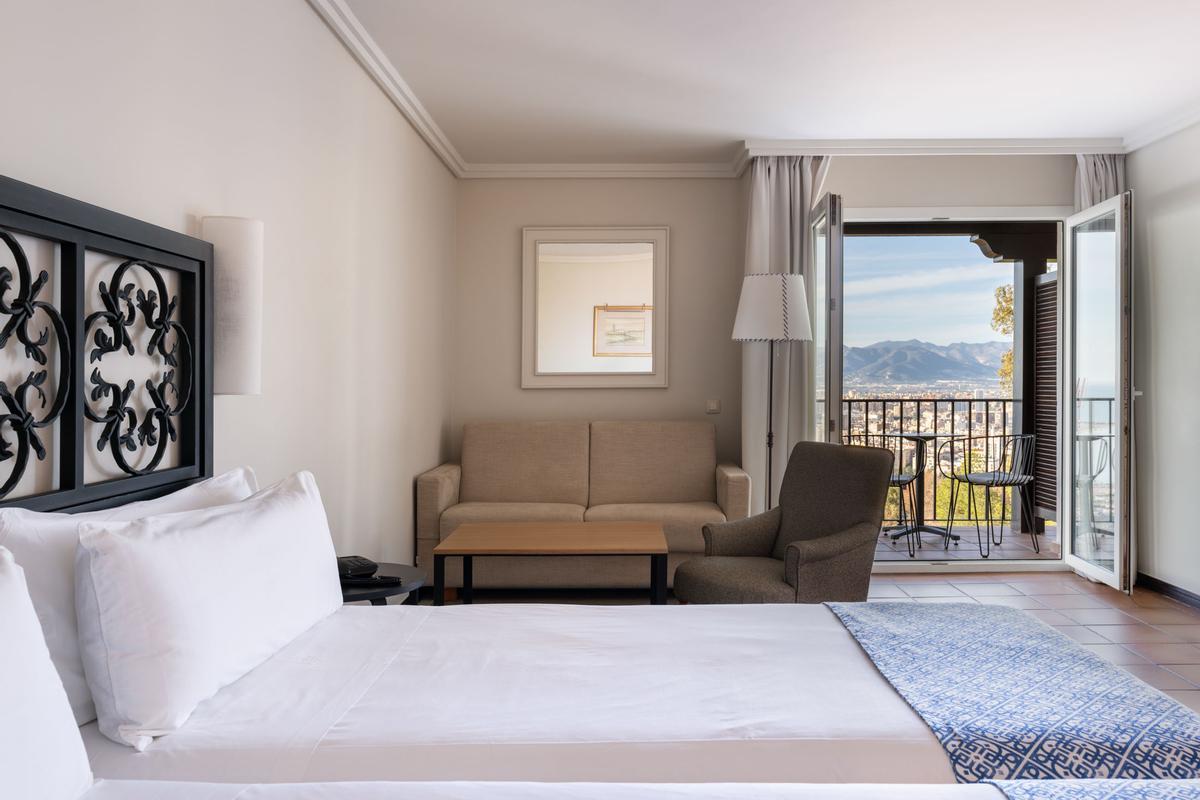 Relax i molta, molta llum en el Parador de Málaga