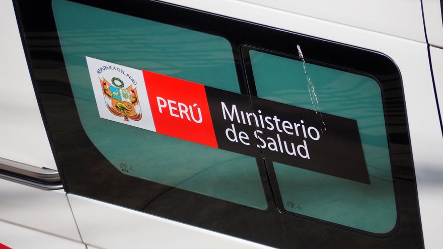Al menos 18 muertos y 24 heridos tras volcar un autobús en la sierra central de Perú