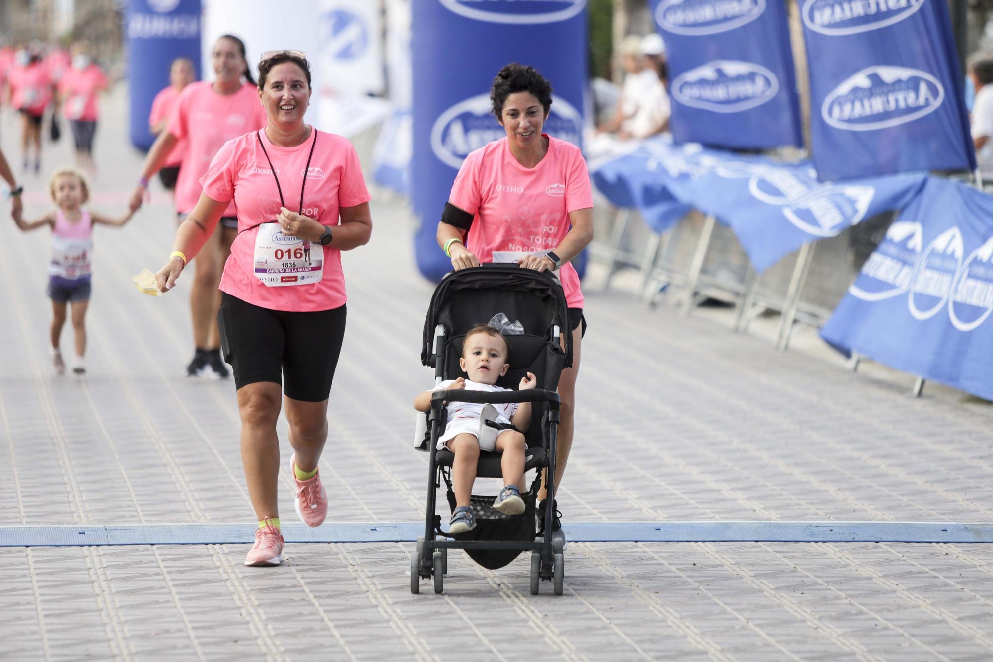 Las mejores imágenes de la carrera de la Mujer en València