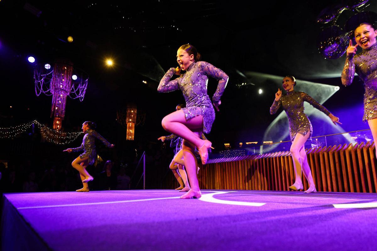 Mira aquí todas las fotos de la fiesta solidaria de Navidad de Pacha Ibiza