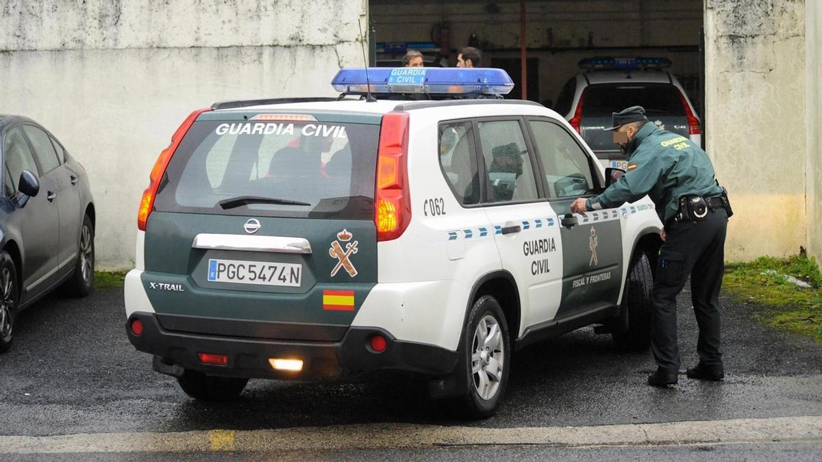 La Guardia Civil de Padrón.