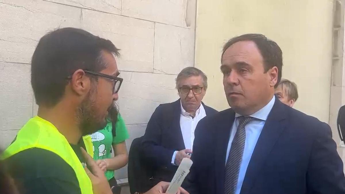 “Algo estaremos haciendo mal las dos partes si no somos capaces de ponernos de acuerdo”