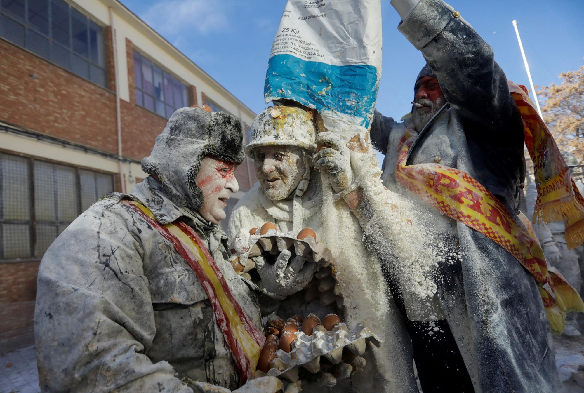 Fiesta de Els Enfarinats (Los enharinados) en Ibi, Alicante.