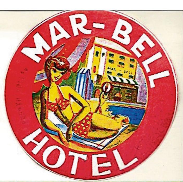 Mar-Bell, Port de Sóller, 60er-Jahre: erster Aufkleber mit einer Bikini-Schönheit. Das war mutig in den 60er-Jahren, als Einteiler verlangt wurden.