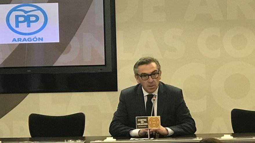 Beamonte acusa a Sánchez de pactar con «los amigos de ETA»