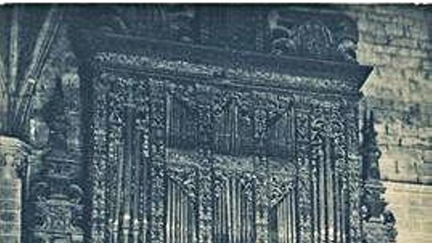 Antic orgue barroc de Cardona, destruït el 1936