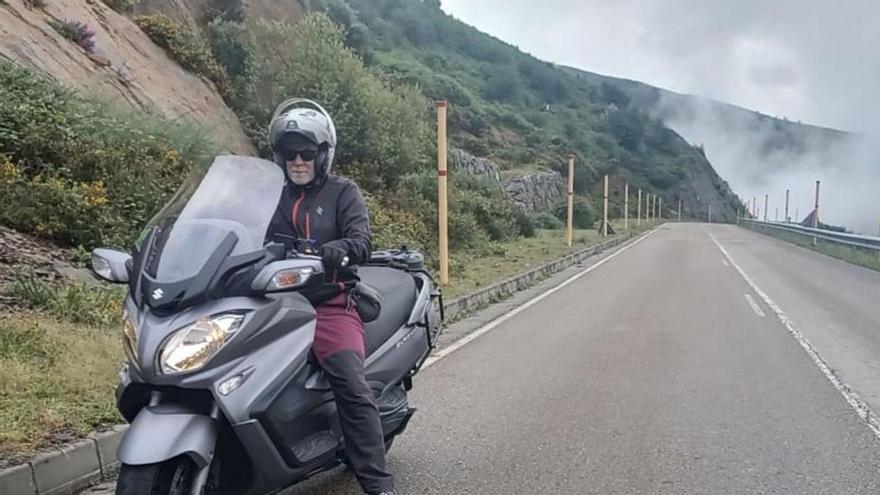 Francisco Pulido, en la Cobertoria, justo a la salida del tramo señalizado como peligroso. | D. M.