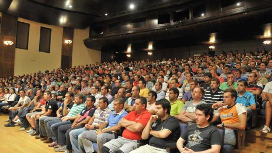 La asamblea de la Federación de Industria de CC OO celebrada ayer en el auditorio Príncipe Felipe de Oviedo.