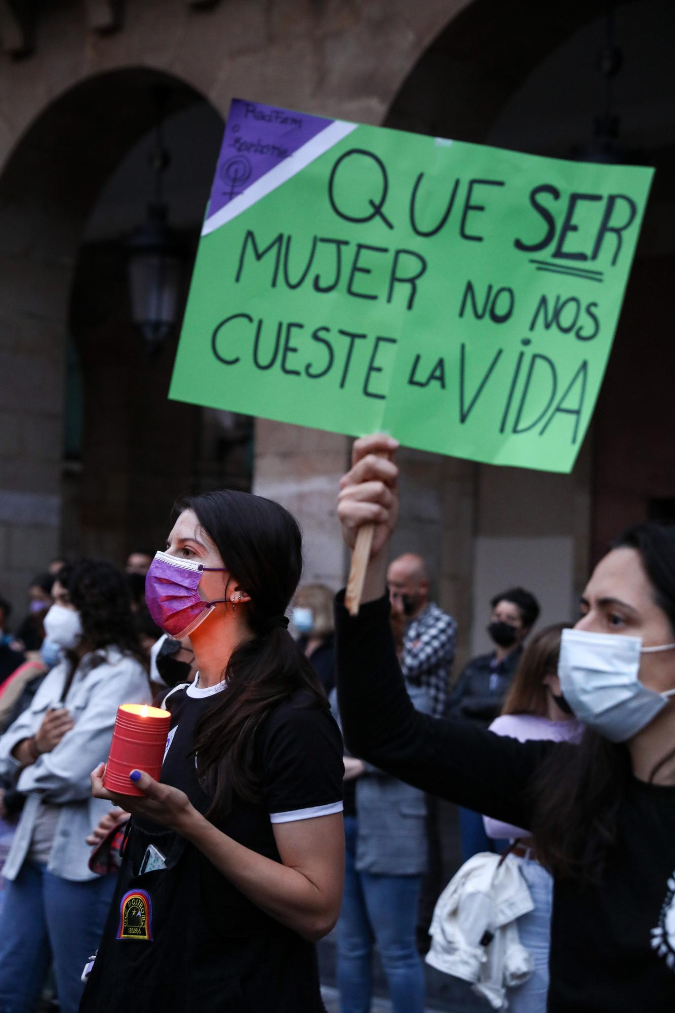 Gijón clama contra la violencia machista tras el crimen de las niñas de Canarias