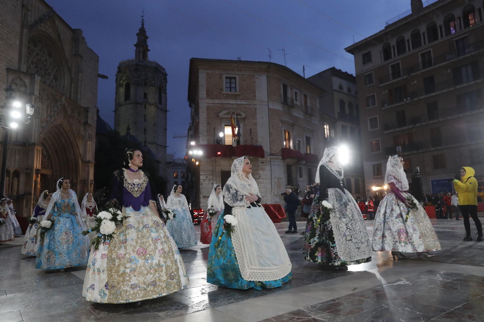 Búscate en el segundo día de ofrenda por la calle de la Paz (entre las 19:00 a las 20:00 horas)