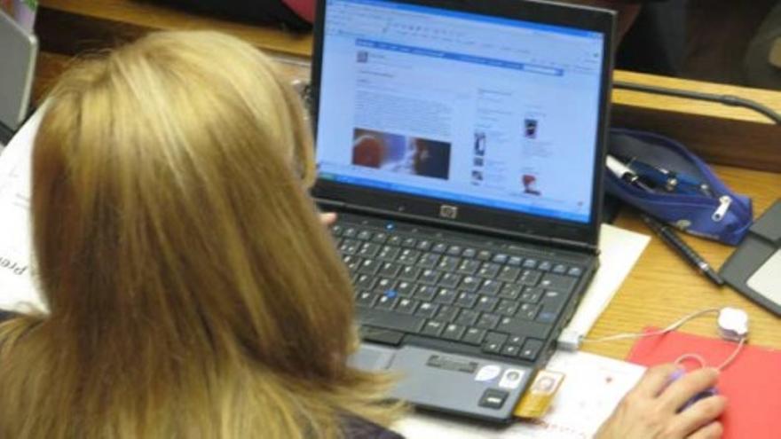 Los universitarios españoles no pueden vivir sin Internet