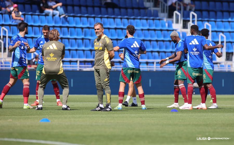 Así fue el partido entre el Oviedo y el Tenerife