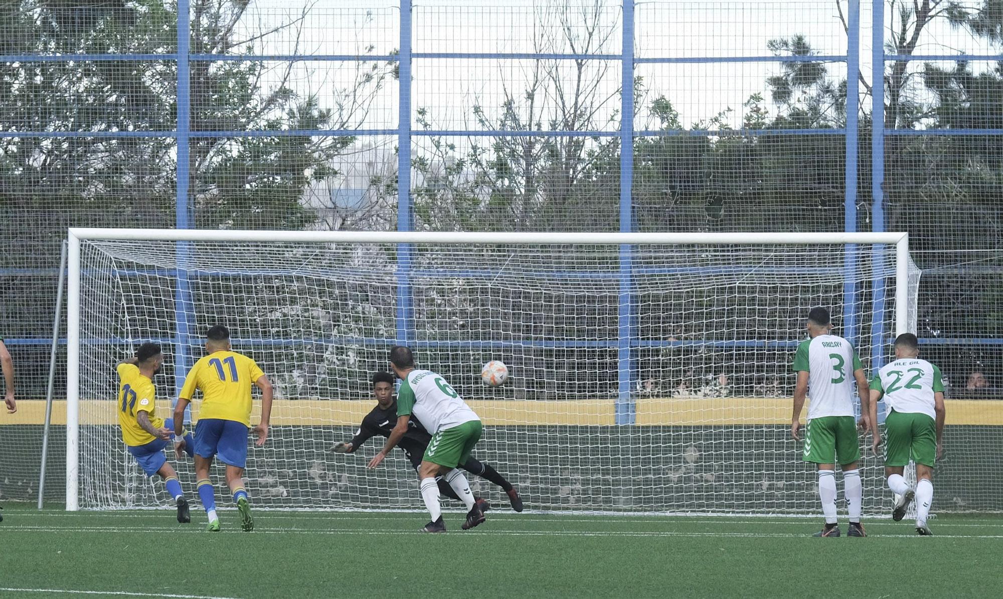 Las Palmas Atlético-Villa de Santa Brígida (0-0)