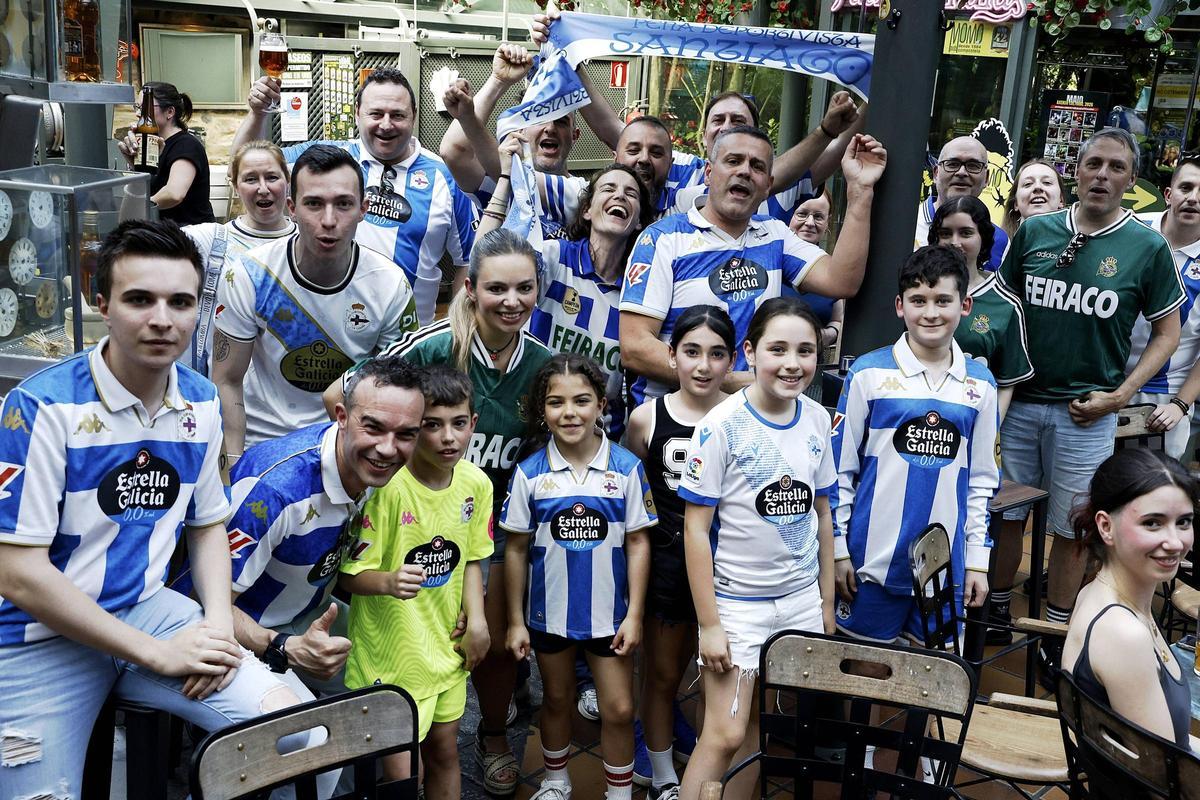 Especial ascenso a Primera del Deportivo: De padres a hijas, de madres a hijos