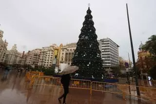 El temporal descarga lo peor en el mar y deja trombas en la Safor y el sur de Castellón