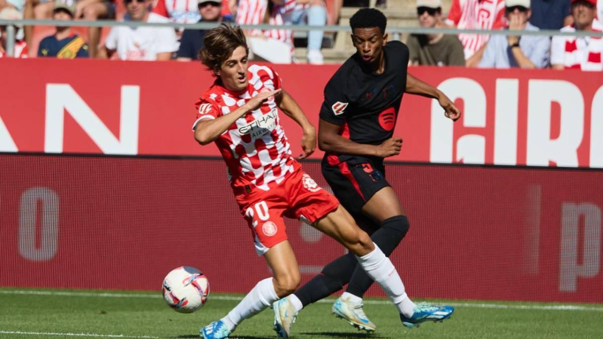 Balde tuvo algunos problemas con los balones largos