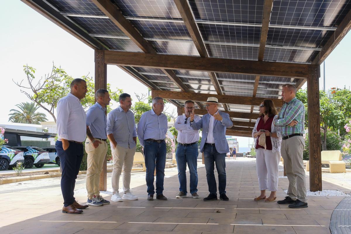 Autoridades del Cabildo y del ayuntamiento visitan las obras del proyecto Impulsa Maspalomas Autoridades del Cabildo y del ayuntamiento visitan las obras del proyecto Impulsa Maspalomas